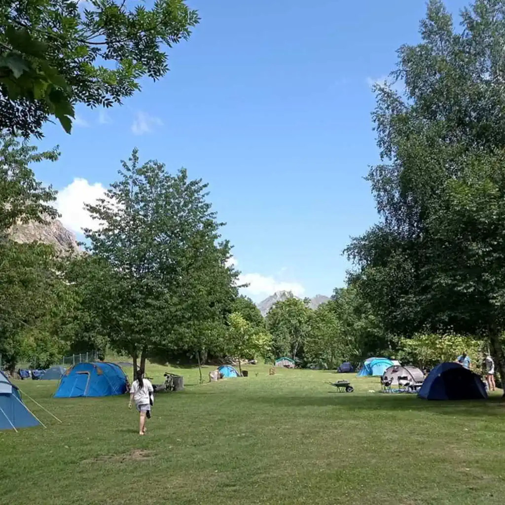 Camping Lagos de Somiedo